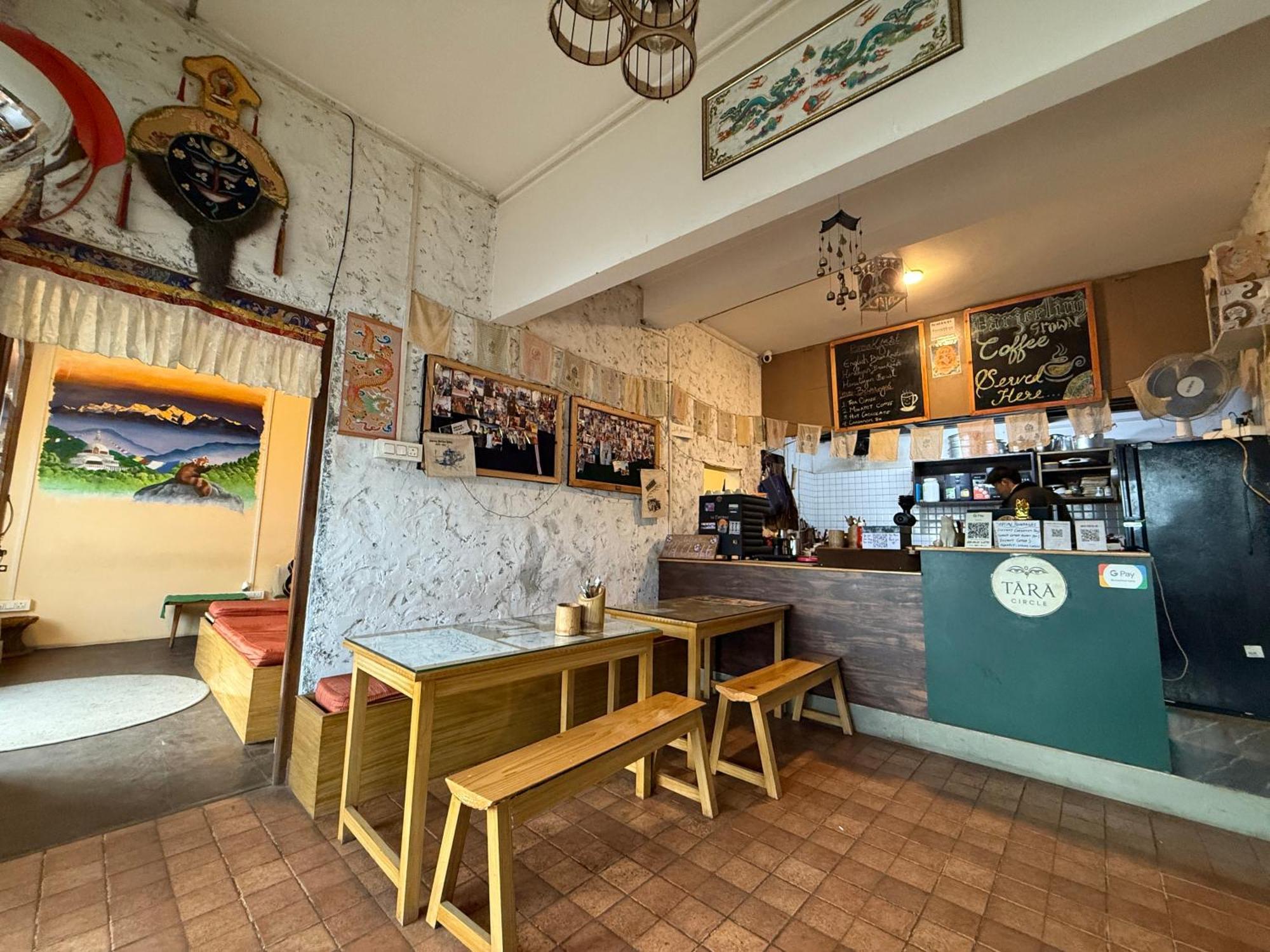 Tara Circle Hostel Dardzsiling Kültér fotó